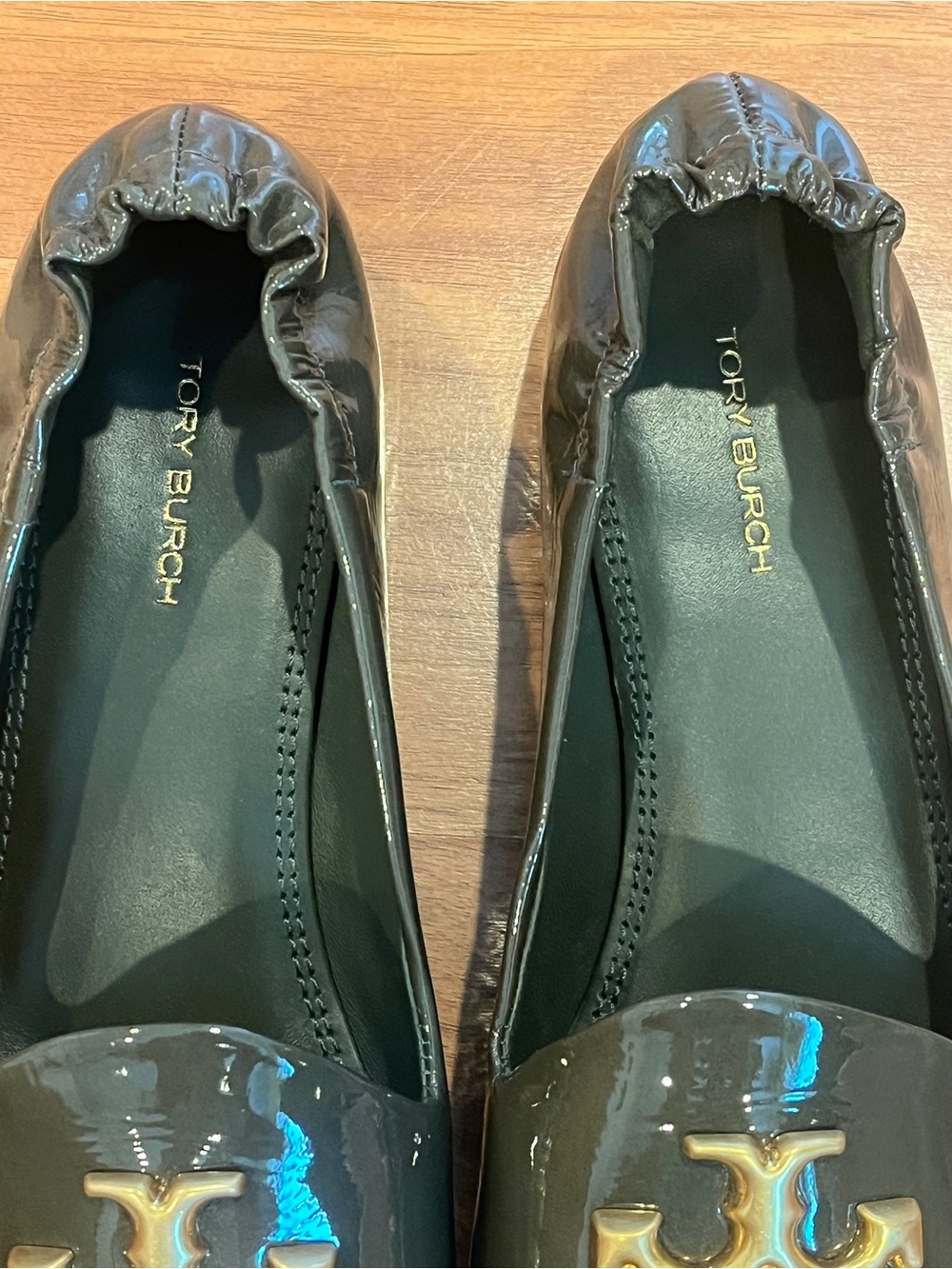 Tory Burch Eleonor Moss Spongy Patent Leather Loafer - size 8M - NWOB - Picture 6 of 12
